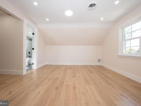 2900 E County Line Road, Hatboro PA 19040