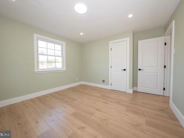 2900 E County Line Road, Hatboro PA 19040