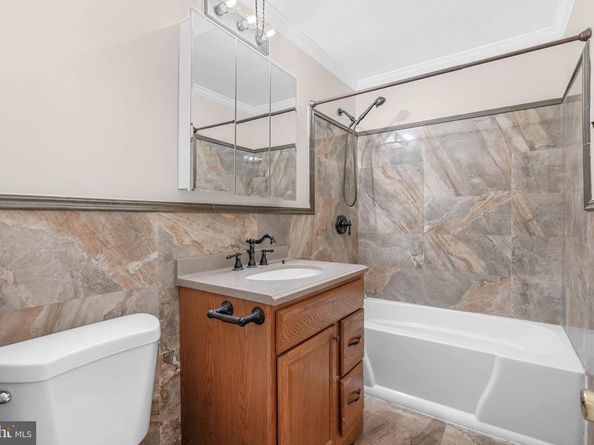 5426 Valley Street, Philadelphia PA 19124