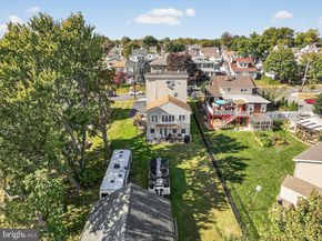 606 Seneca Avenue, Norwood PA 19074