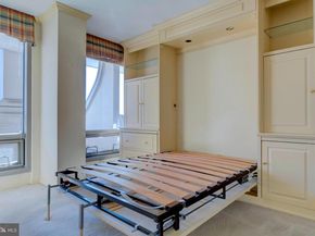 701 Pennsylvania Avenue NW 1114, Washington DC 20004
