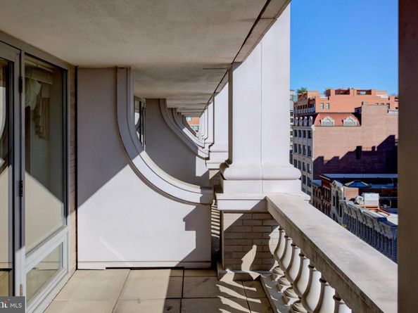 701 Pennsylvania Avenue NW 1114, Washington DC 20004