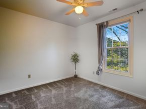 711 Herndon Woods Court, Herndon VA 20170