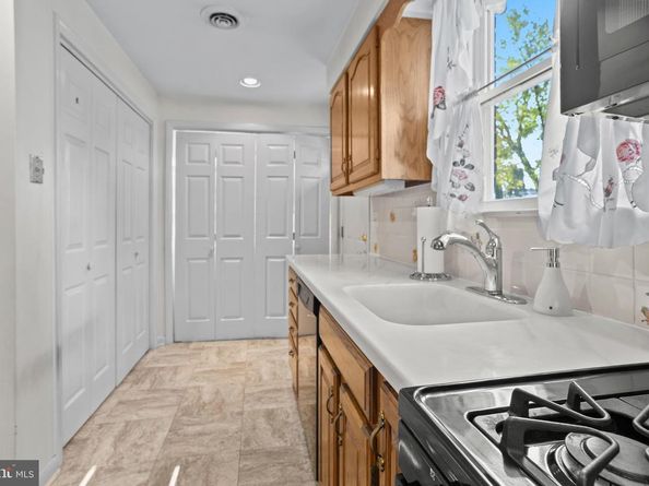 1238 University Avenue, Morton PA 19070