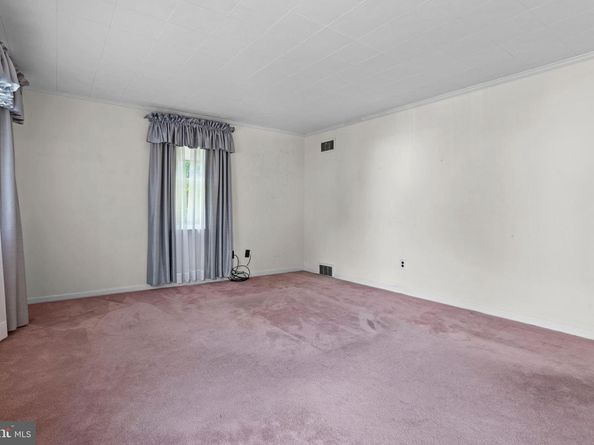 1238 University Avenue, Morton PA 19070
