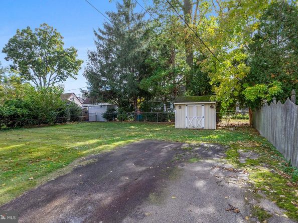 1238 University Avenue, Morton PA 19070