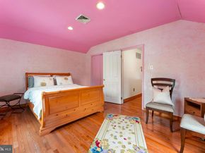 8912 Springview Road, Philadelphia PA 19115