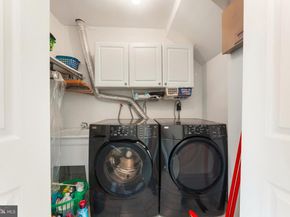 8912 Springview Road, Philadelphia PA 19115