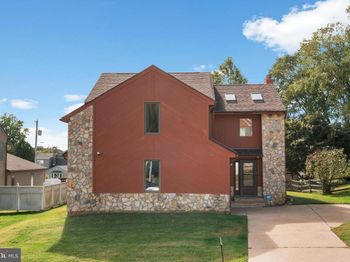 8912 Springview Road