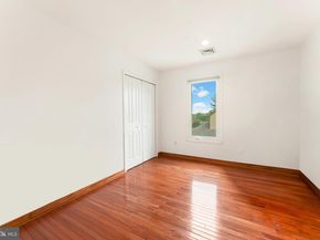 8912 Springview Road, Philadelphia PA 19115