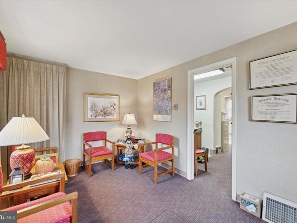 363 Holmes Road, Holmes PA 19043