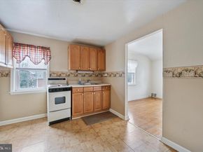 363 Holmes Road, Holmes PA 19043