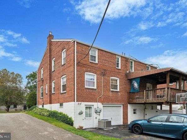 363 Holmes Road, Holmes PA 19043