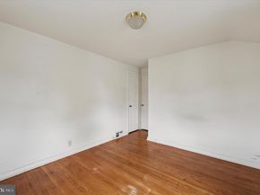 363 Holmes Road, Holmes PA 19043