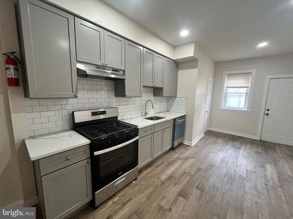 426 W Fisher Avenue, Philadelphia PA 19120