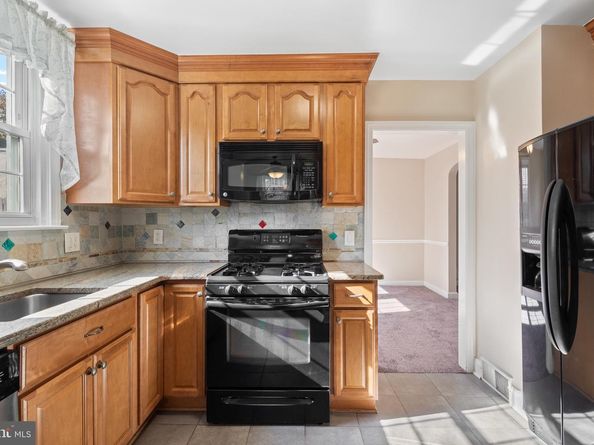 4044 Dayton Road, Drexel Hill PA 19026