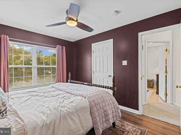 229 Brookdale Court, Dresher PA 19025