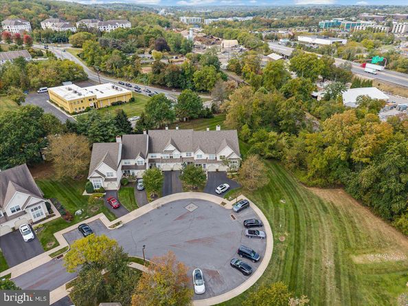 229 Brookdale Court, Dresher PA 19025