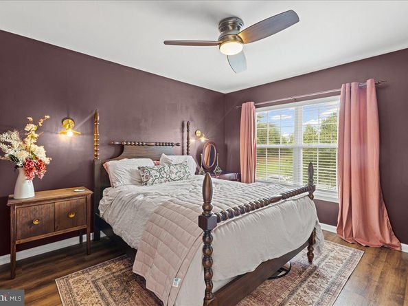 229 Brookdale Court, Dresher PA 19025