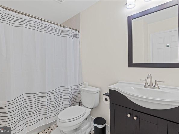 229 Brookdale Court, Dresher PA 19025