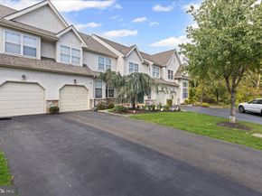 229 Brookdale Court, Dresher PA 19025
