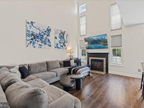 229 Brookdale Court, Dresher PA 19025