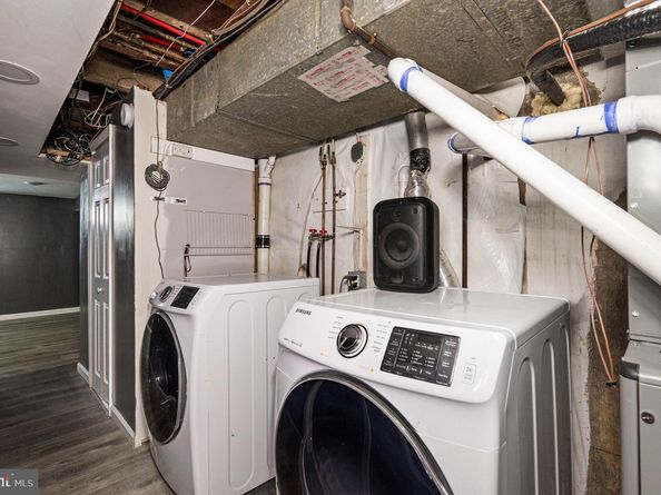 900 Maple Avenue, Glenolden PA 19036