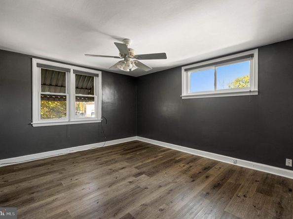 900 Maple Avenue, Glenolden PA 19036