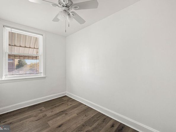 900 Maple Avenue, Glenolden PA 19036