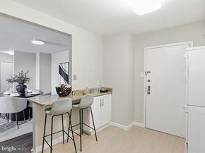 1800 Old Meadow Road 1017, Mclean VA 22102