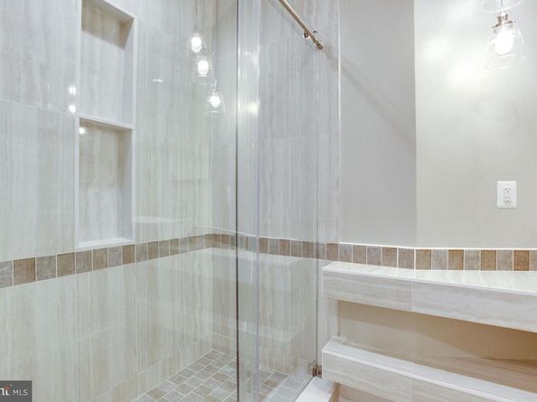 58 T Street NW 1, Washington DC 20001