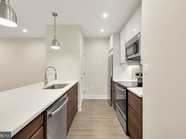 58 T Street NW 1, Washington DC 20001