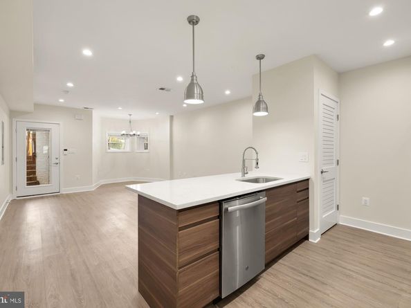 58 T Street NW 1, Washington DC 20001