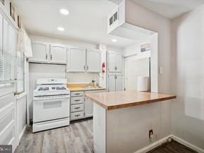 5916 Newtown Avenue, Philadelphia PA 19120