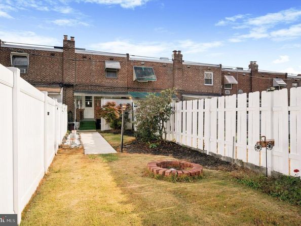 5916 Newtown Avenue, Philadelphia PA 19120