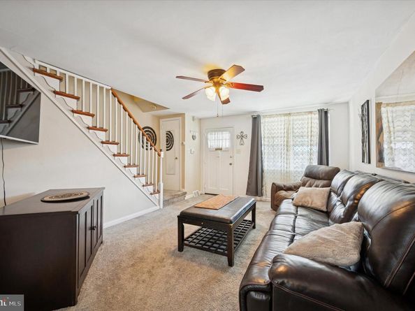 5916 Newtown Avenue, Philadelphia PA 19120