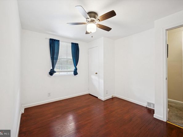 5916 Newtown Avenue, Philadelphia PA 19120