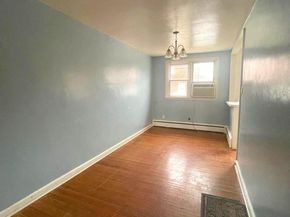 1815 Danforth Street, Philadelphia PA 19152