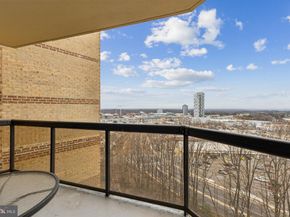 8370 Greensboro Drive 916, Mclean VA 22102