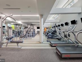 8370 Greensboro Drive 916, Mclean VA 22102