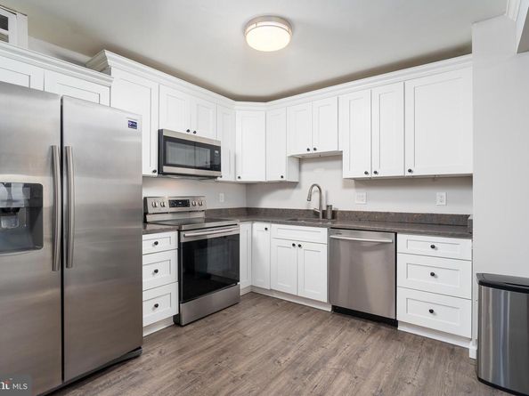 8370 Greensboro Drive 916, Mclean VA 22102