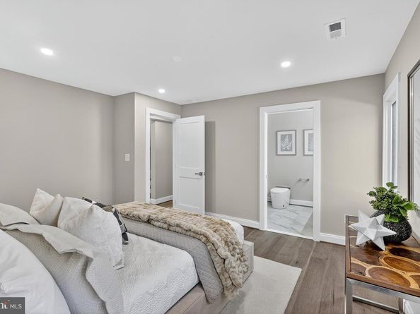 6306 Columbia Pike, Falls Church VA 22041