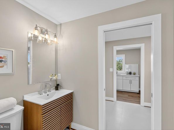 6306 Columbia Pike, Falls Church VA 22041