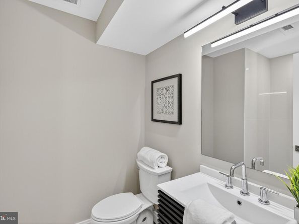 6306 Columbia Pike, Falls Church VA 22041