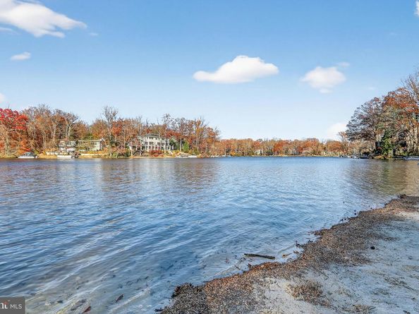 6306 Columbia Pike, Falls Church VA 22041