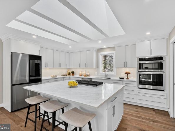 6306 Columbia Pike, Falls Church VA 22041