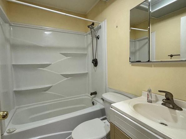 31 Swan Lane, Levittown PA 19055