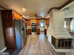 31 Swan Lane, Levittown PA 19055