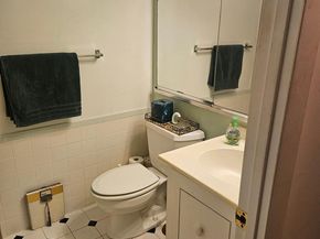 820 Putnam Boulevard 49B, Wallingford PA 19086