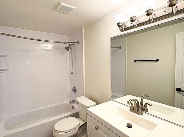 114 Nursery Avenue, Levittown PA 19057